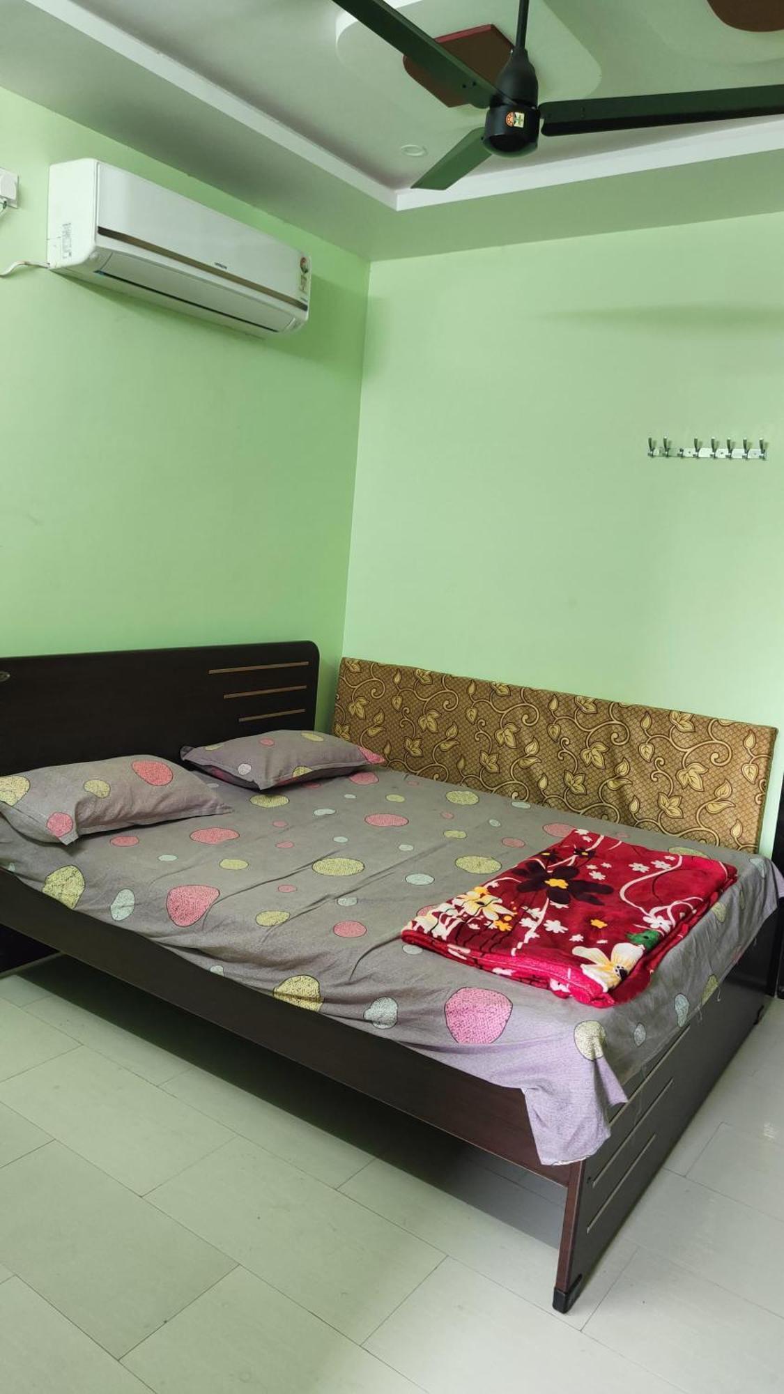 Guru Datta Residency Pithapuram Exterior photo